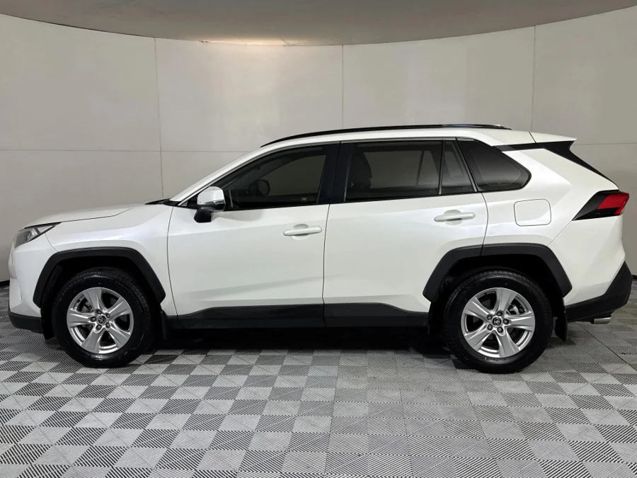 Used 2021 Toyota RAV4 2.0 GX auto - WeBuyCars Midstream Used 2021 Toyota RAV4 2.0 GX auto - WeBuyCars Midstream