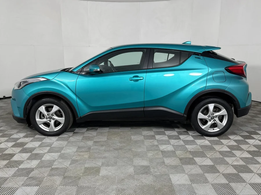 Used 2017 Toyota C-HR 1.2T Plus auto - WeBuyCars George Used 2017 Toyota C-HR 1.2T Plus auto - WeBuyCars George