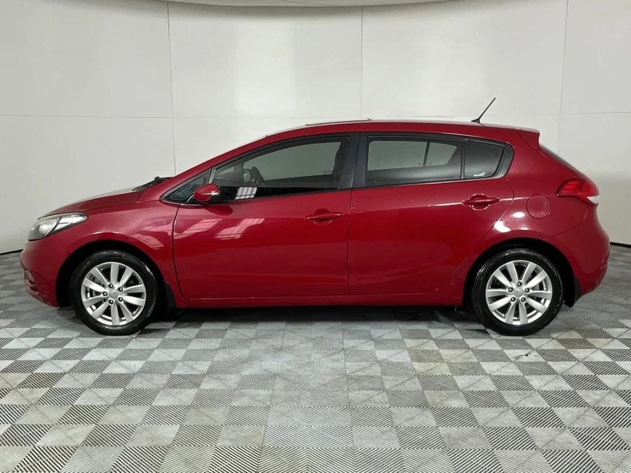 Used 2015 Kia Cerato hatch 2.0 EX - WeBuyCars Mbombela Used 2015 Kia Cerato hatch 2.0 EX - WeBuyCars Mbombela