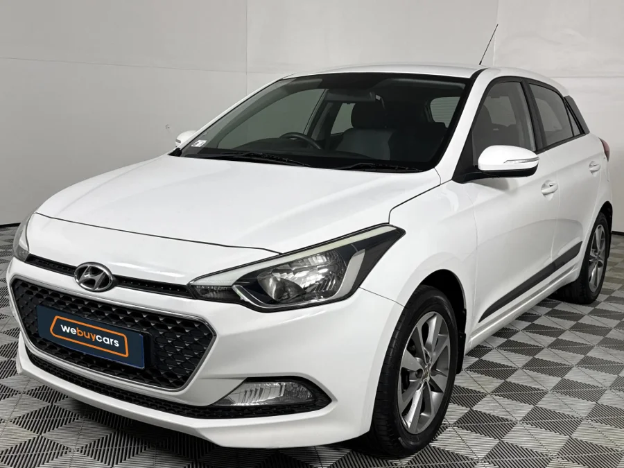 Used 2017 Hyundai i20 1.4 Fluid - WeBuyCars The Dome Used 2017 Hyundai i20 1.4 Fluid - WeBuyCars The Dome