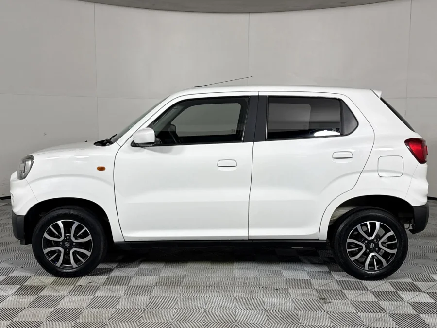 Used 2023 Suzuki S-Presso 1.0 GL+ - WeBuyCars Riverhorse