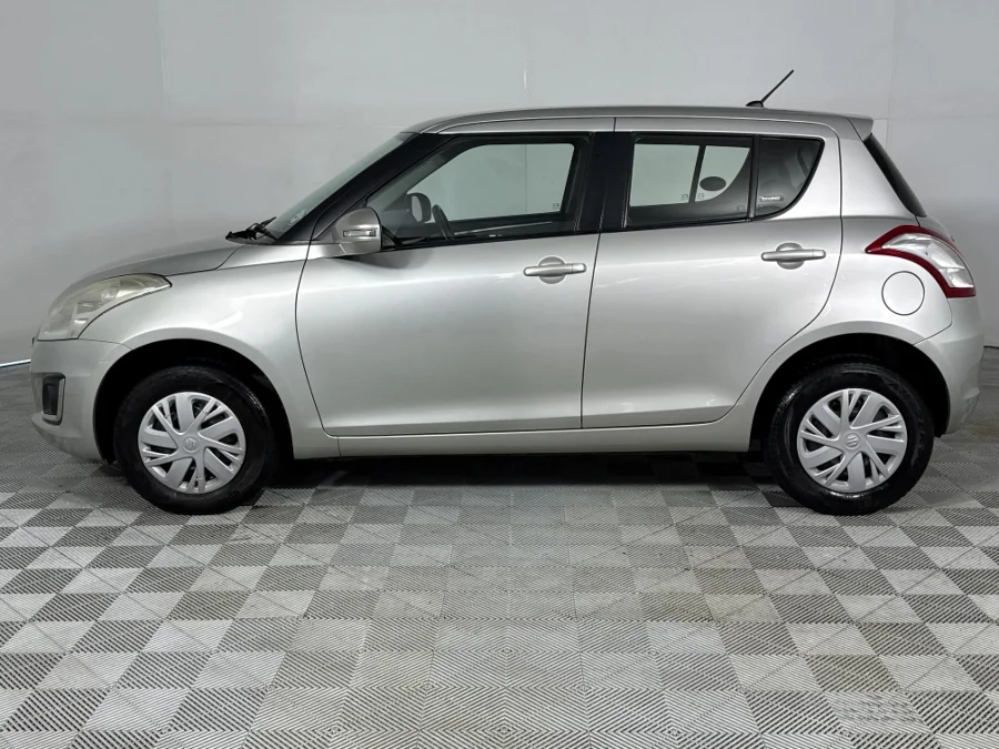 Used 2015 Suzuki Swift hatch 1.2 GL - WeBuyCars Silverlakes Used 2015 Suzuki Swift hatch 1.2 GL - WeBuyCars Silverlakes
