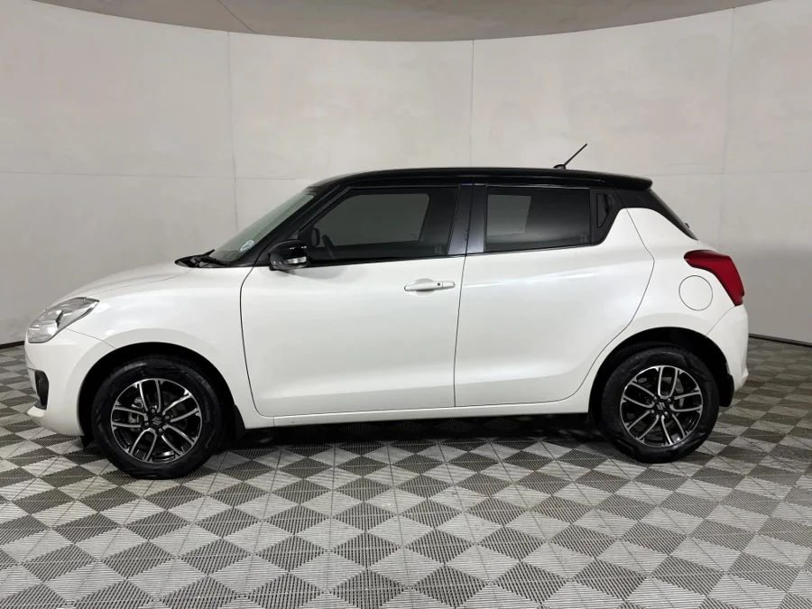 Used 2023 Suzuki Swift 1.2 GLX manual - WeBuyCars JHB South Used 2023 Suzuki Swift 1.2 GLX manual - WeBuyCars JHB South