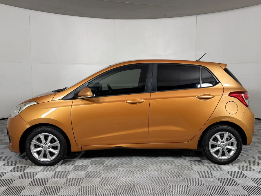 Used 2014 Hyundai Grand i10 1.25 Fluid auto - WeBuyCars The Dome Used 2014 Hyundai Grand i10 1.25 Fluid auto - WeBuyCars The Dome
