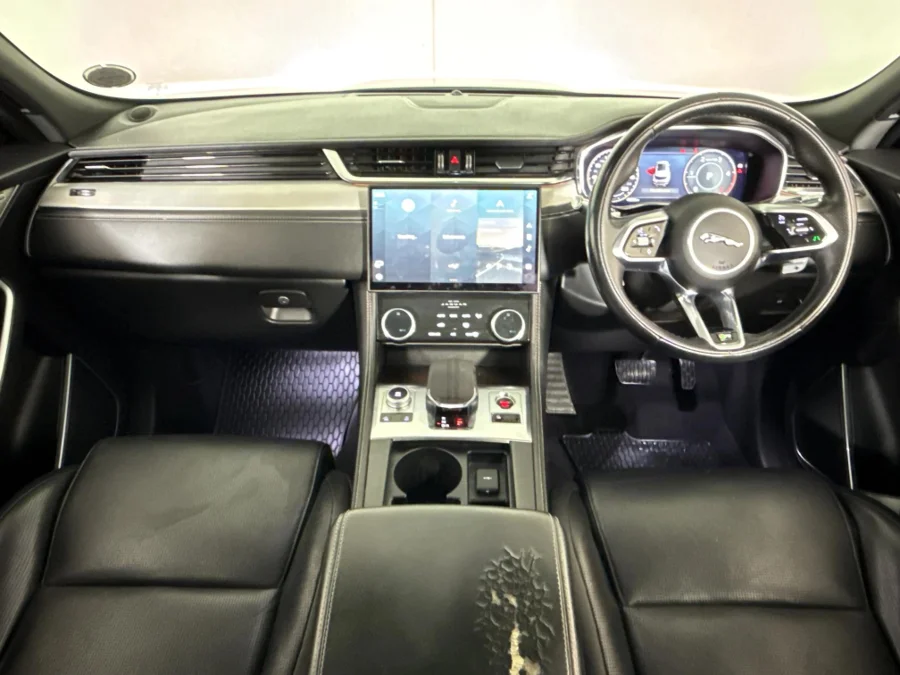 Used 2021 Jaguar F-Pace D200 AWD R-Dynamic SE - WeBuyCars Midstream