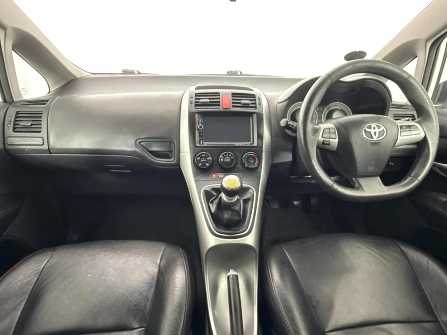 Used 2011 Toyota Auris 1.6 XS - WeBuyCars Lansdowne Used 2011 Toyota Auris 1.6 XS - WeBuyCars Lansdowne