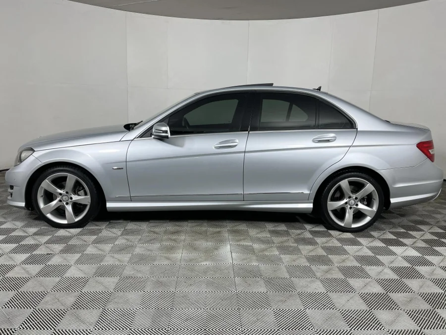 Used 2014 Mercedes-Benz C-Class C200 Avantgarde auto - WeBuyCars The Dome Used 2014 Mercedes-Benz C-Class C200 Avantgarde auto - WeBuyCars The Dome