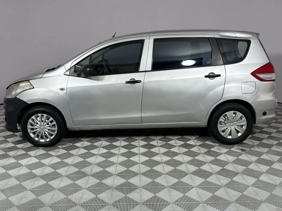 Used 2017 Suzuki Ertiga 1.4 GA - WeBuyCars Richmond Used 2017 Suzuki Ertiga 1.4 GA - WeBuyCars Richmond