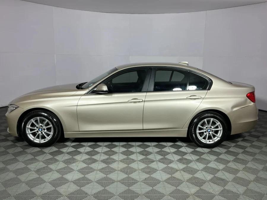 Used 2014 BMW 3 Series 316i auto - WeBuyCars Rustenburg Used 2014 BMW 3 Series 316i auto - WeBuyCars Rustenburg
