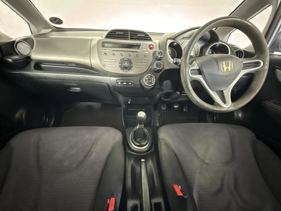 Used 2010 Honda Jazz 1.4 LX - WeBuyCars JHB South Used 2010 Honda Jazz 1.4 LX - WeBuyCars JHB South