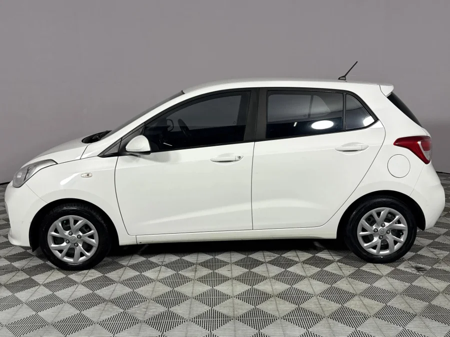 Used 2018 Hyundai Grand i10 1.0 Motion - WeBuyCars Lansdowne Used 2018 Hyundai Grand i10 1.0 Motion - WeBuyCars Lansdowne