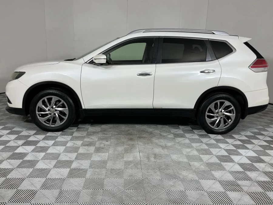 Used 2015 Nissan X-Trail 2.5 4x4 SE - WeBuyCars The Dome Used 2015 Nissan X-Trail 2.5 4x4 SE - WeBuyCars The Dome