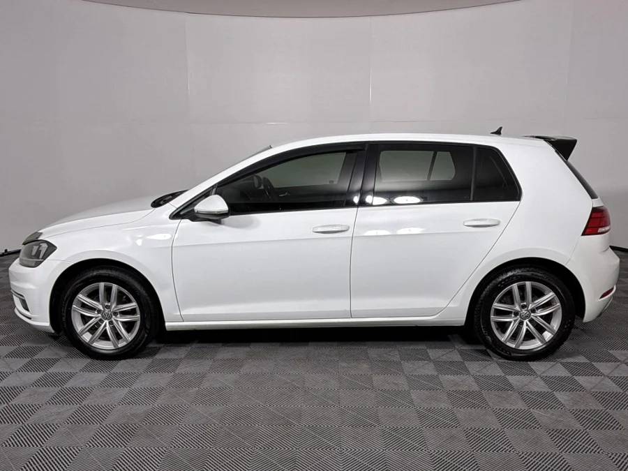 Used 2017 Volkswagen Golf 1.0TSI Comfortline - WeBuyCars Montana