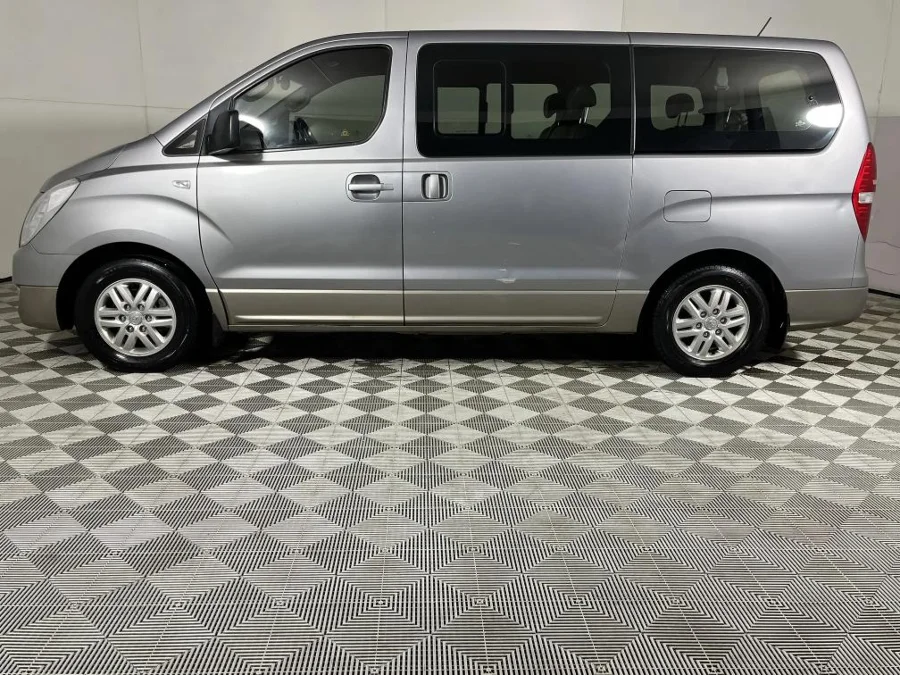 Used 2018 Hyundai H-1 2.5VGTi bus Elite 9-seater - WeBuyCars Durban Used 2018 Hyundai H-1 2.5VGTi bus Elite 9-seater - WeBuyCars Durban