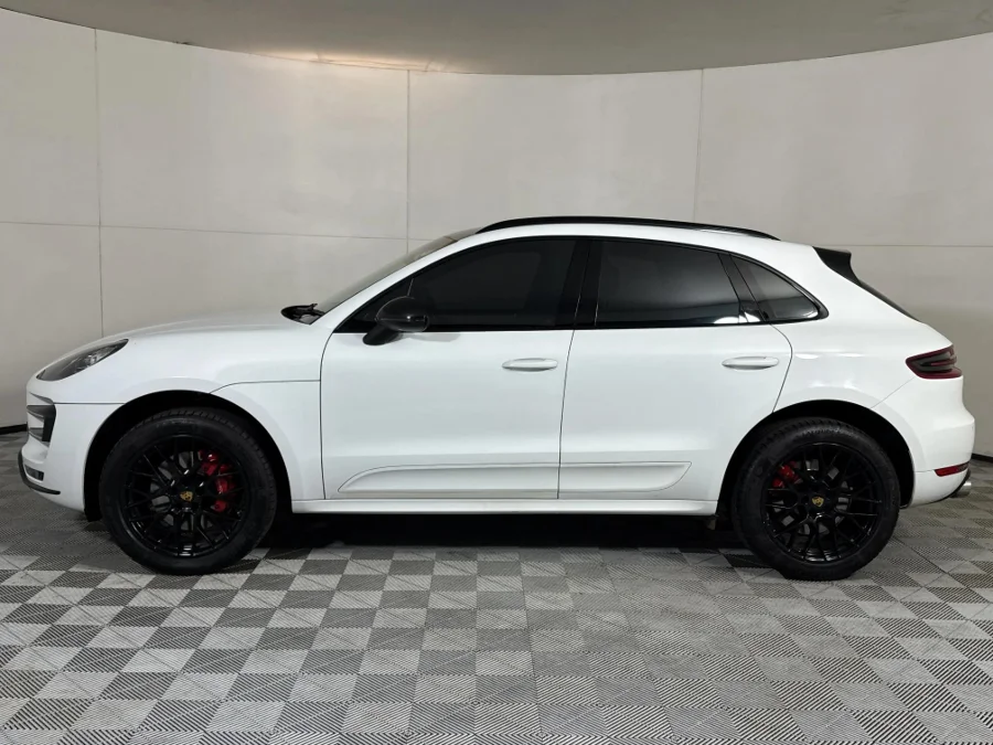 Used 2014 Porsche Macan turbo - WeBuyCars Midstream