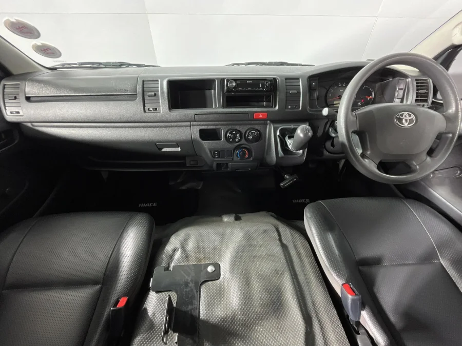 Used 2022 Toyota Quantum 2.5D-4D Ses-fikile - WeBuyCars Rustenburg Used 2022 Toyota Quantum 2.5D-4D Ses-fikile - WeBuyCars Rustenburg
