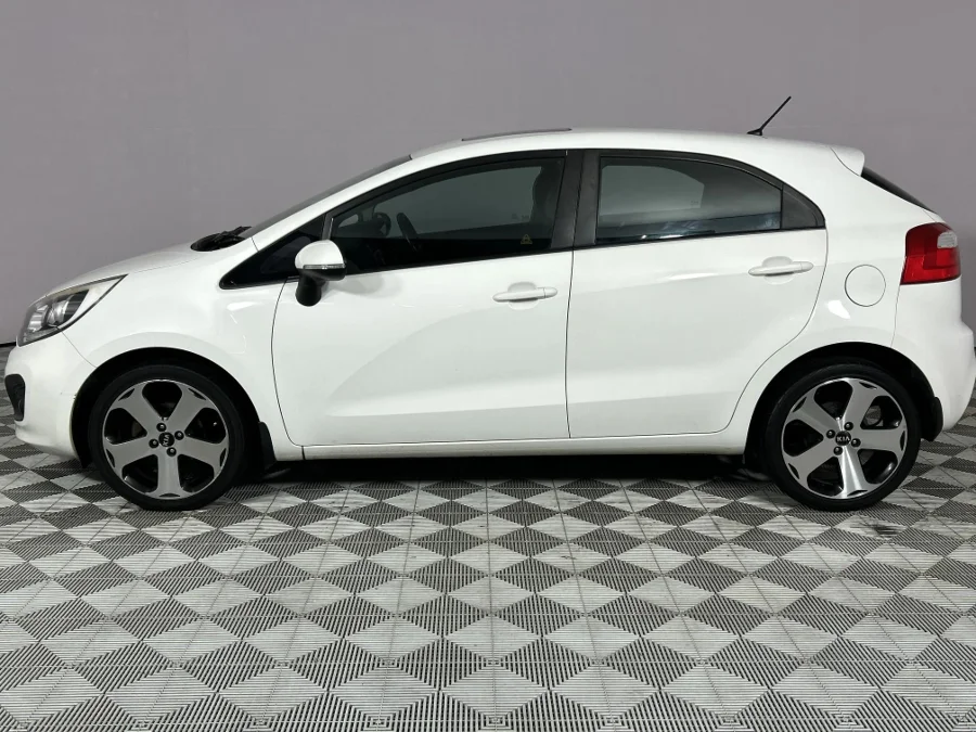 Used 2013 Kia Rio hatch 1.4 - WeBuyCars Richmond Used 2013 Kia Rio hatch 1.4 - WeBuyCars Richmond
