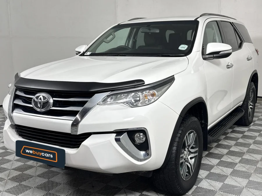 Used 2016 Toyota Fortuner 2.4GD-6 auto - WeBuyCars The Dome Used 2016 Toyota Fortuner 2.4GD-6 auto - WeBuyCars The Dome