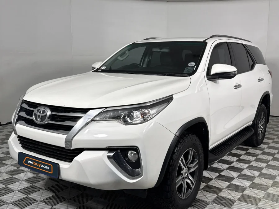 Used 2019 Toyota Fortuner 2.4GD-6 auto - WeBuyCars Silverlakes Used 2019 Toyota Fortuner 2.4GD-6 auto - WeBuyCars Silverlakes