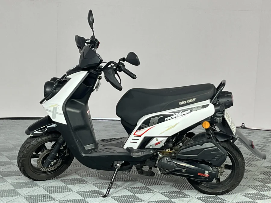 Preloaded Image 11