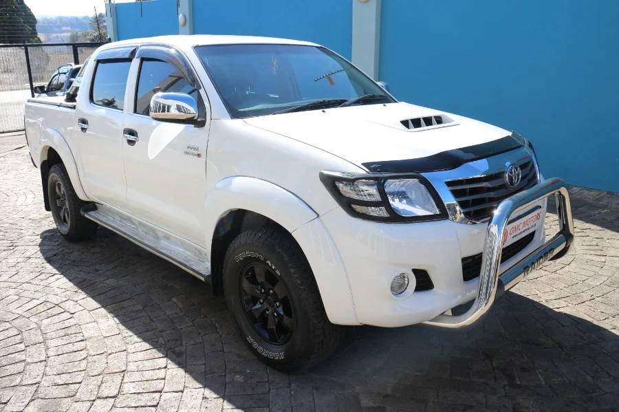 Used 2010 Toyota Hilux 3.0D-4D double cab Raider - OMC Motors Used 2010 Toyota Hilux 3.0D-4D double cab Raider - OMC Motors