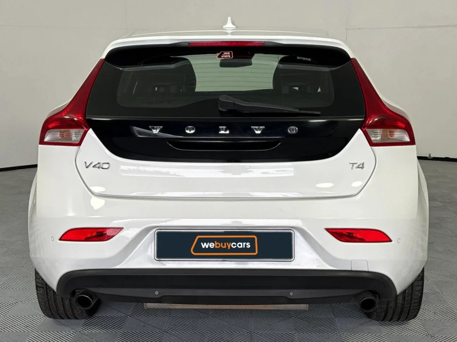 Preloaded Image 19