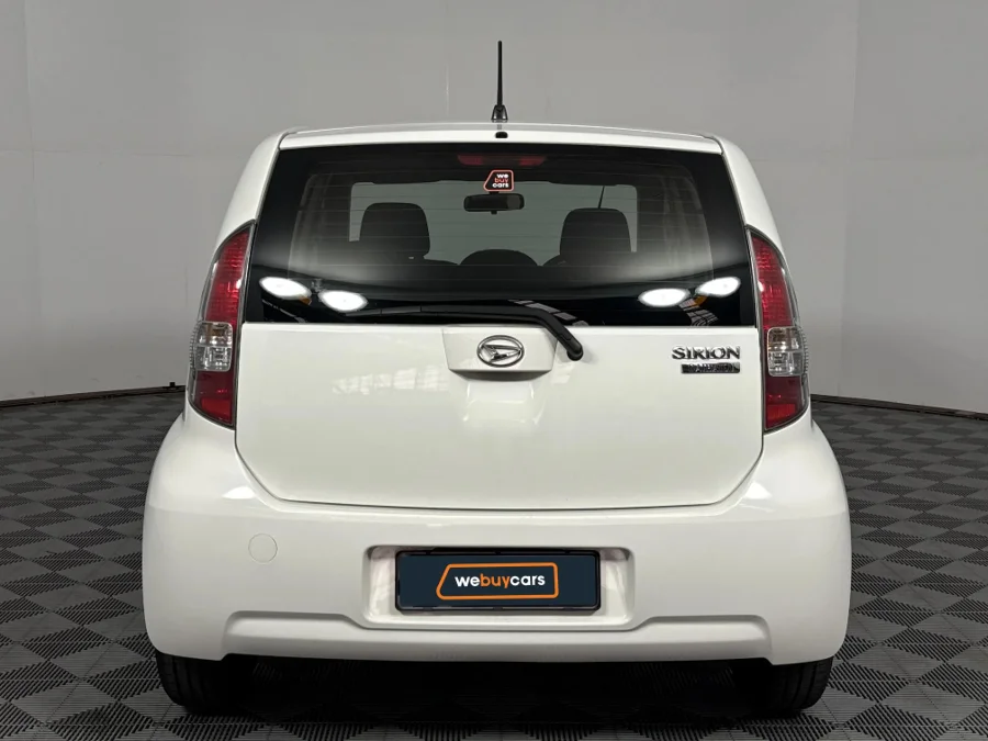 Preloaded Image 18