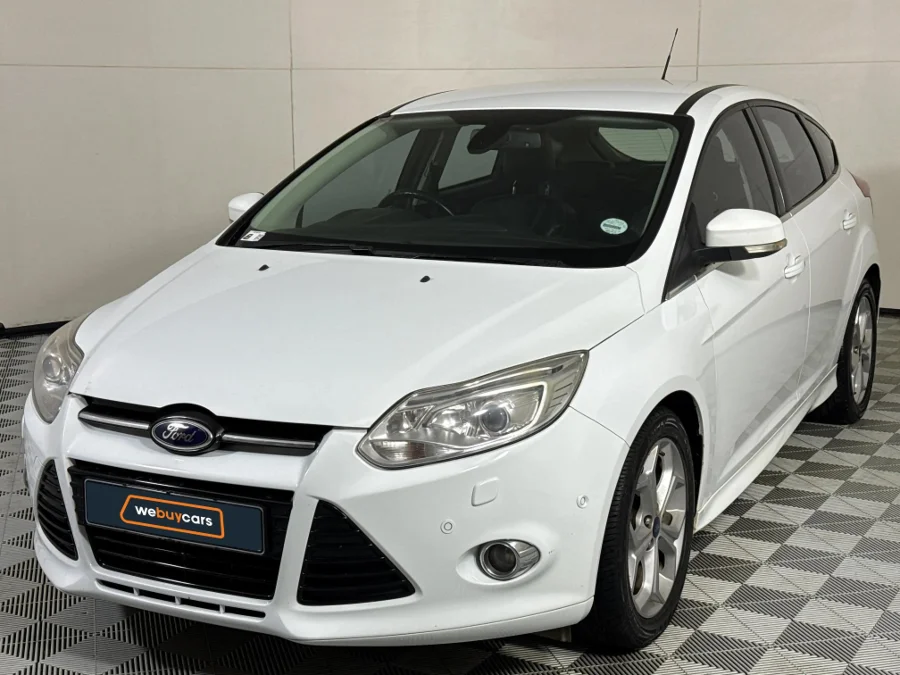 Used 2014 Ford Focus hatch 2.0 Sport - WeBuyCars Midstream Used 2014 Ford Focus hatch 2.0 Sport - WeBuyCars Midstream
