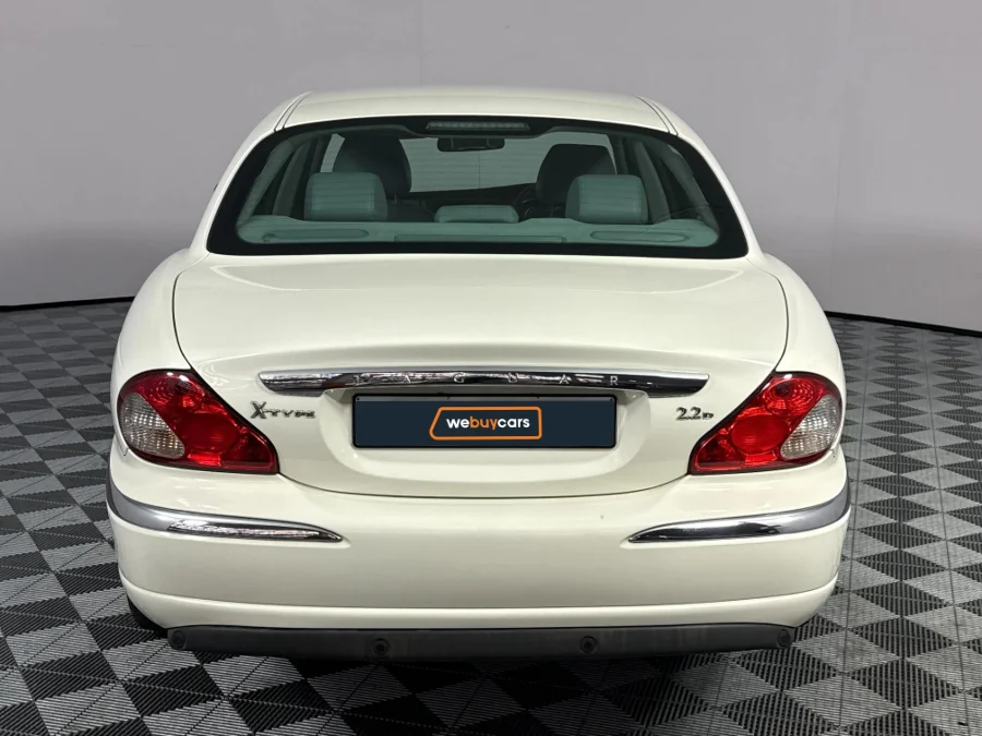 Preloaded Image 18