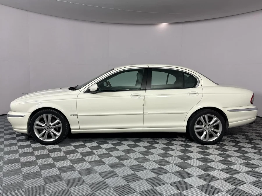 Used 2008 Jaguar X-Type 2.2D SE - WeBuyCars Brackenfell Cape Town