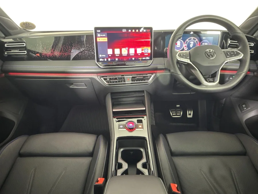 Used 2025 Volkswagen Tiguan 2.0TDI R-Line 4Motion - WeBuyCars The Dome Used 2025 Volkswagen Tiguan 2.0TDI R-Line 4Motion - WeBuyCars The Dome