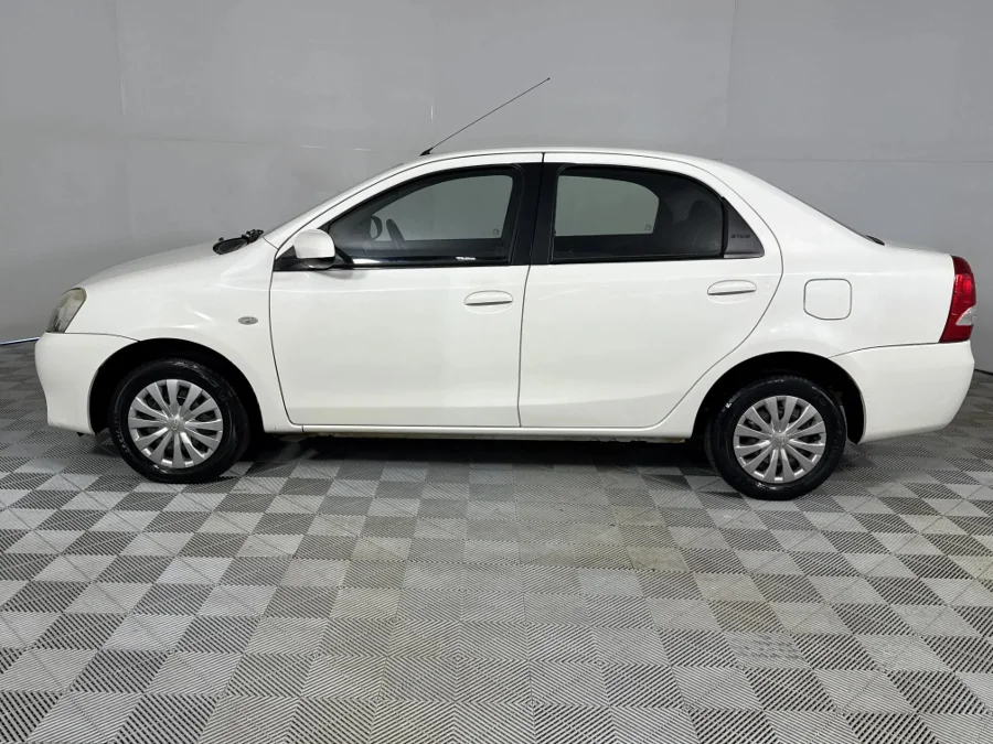 Used 2016 Toyota Etios sedan 1.5 Sprint - WeBuyCars Silverlakes Used 2016 Toyota Etios sedan 1.5 Sprint - WeBuyCars Silverlakes
