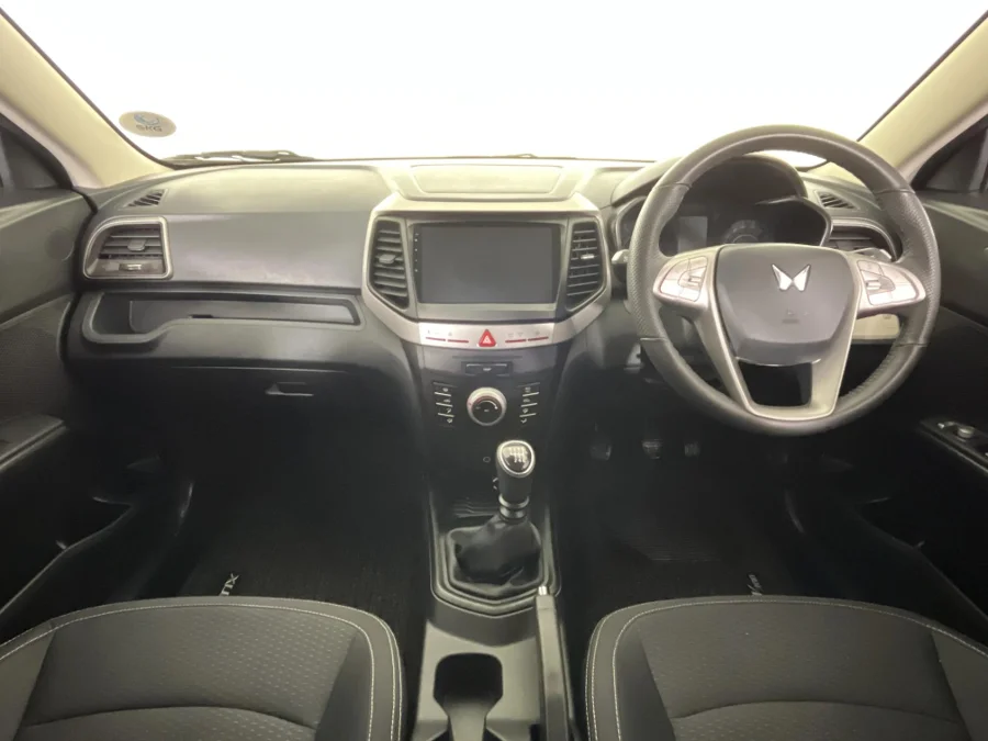 Used 2024 Mahindra XUV300 1.2T W6 - WeBuycars East London Used 2024 Mahindra XUV300 1.2T W6 - WeBuycars East London