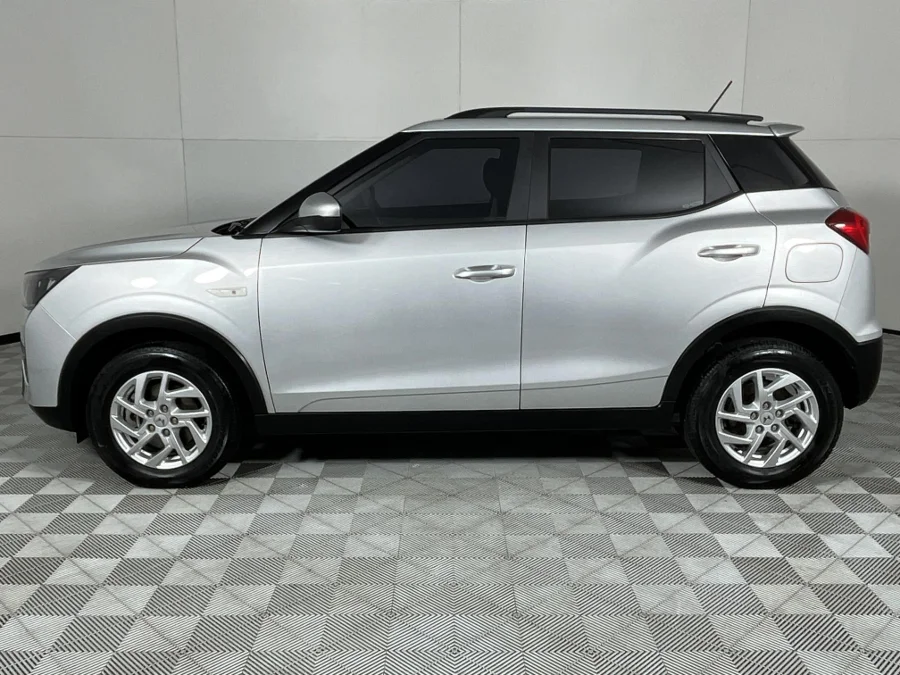 Used 2024 Mahindra XUV300 1.2T W6 - WeBuycars East London Used 2024 Mahindra XUV300 1.2T W6 - WeBuycars East London