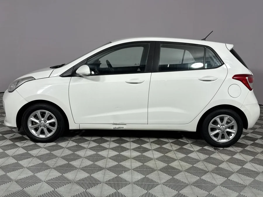 Used 2018 Hyundai Grand i10 1.0 Fluid - WeBuyCars Lansdowne Used 2018 Hyundai Grand i10 1.0 Fluid - WeBuyCars Lansdowne