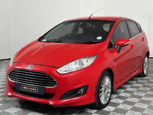 Used 2015 Ford Fiesta 5-door 1.0T Titanium auto
