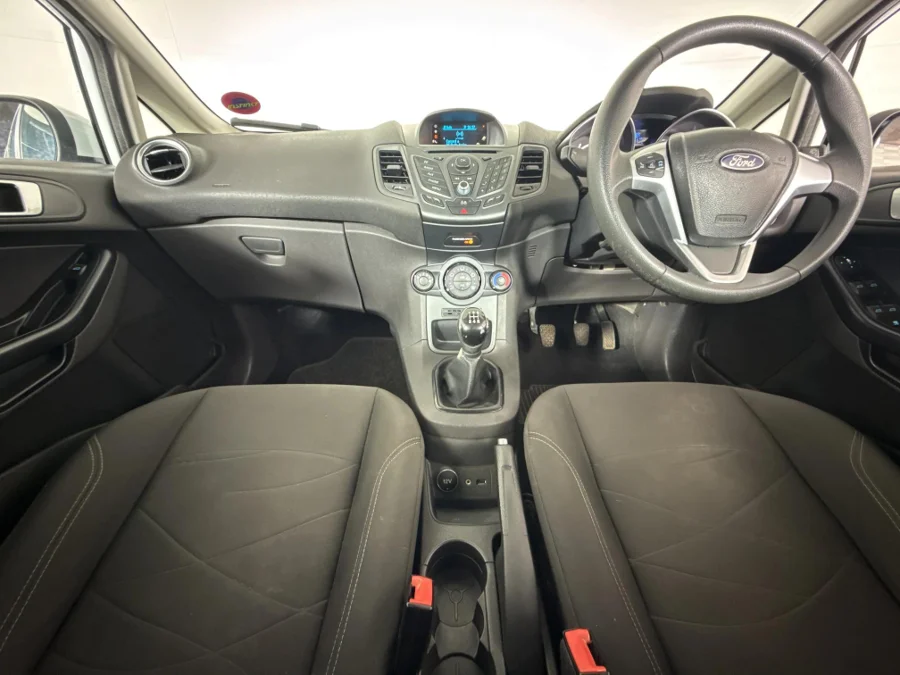 Used 2013 Ford Fiesta 5-door 1.6TDCi Trend - WeBuyCars Riverhorse Used 2013 Ford Fiesta 5-door 1.6TDCi Trend - WeBuyCars Riverhorse