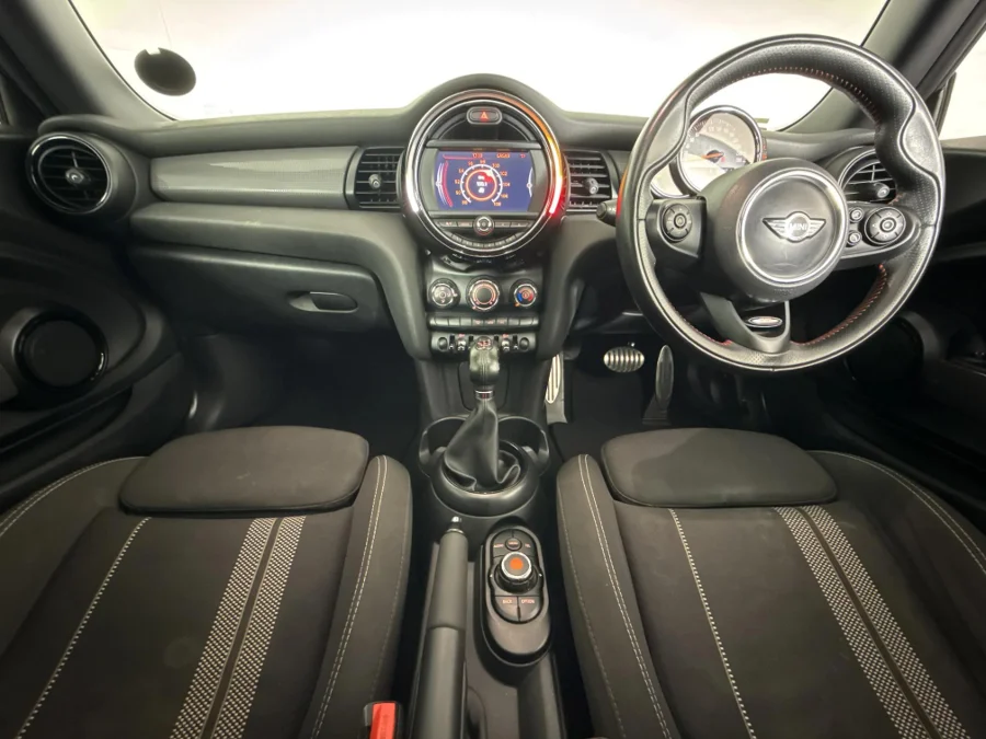 Used 2016 MINI Hatch John Cooper Works Hatch 3-door sports-auto - WeBuyCars Riverhorse
