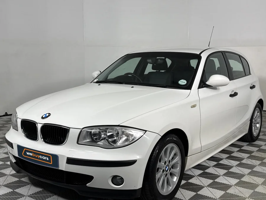 Used 2006 BMW 1 Series 118i 5-door - WeBuyCars Silverlakes Used 2006 BMW 1 Series 118i 5-door - WeBuyCars Silverlakes