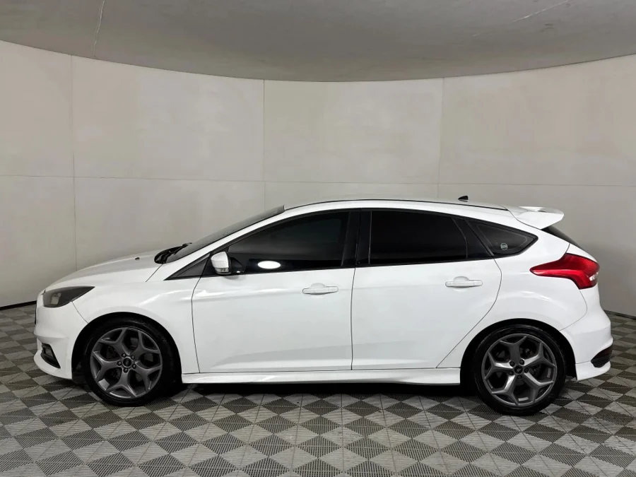 Used 2016 Ford Focus ST 1 - WeBuyCars JHB South Used 2016 Ford Focus ST 1 - WeBuyCars JHB South
