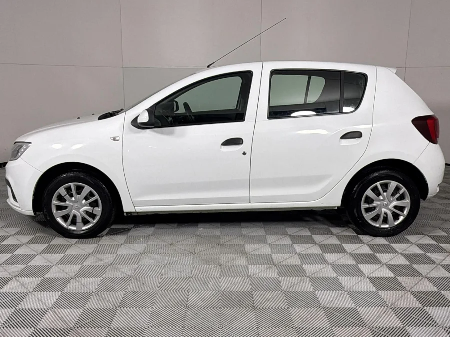 Used 2018 Renault Sandero 66kW turbo Expression - WeBuycars East London Used 2018 Renault Sandero 66kW turbo Expression - WeBuycars East London