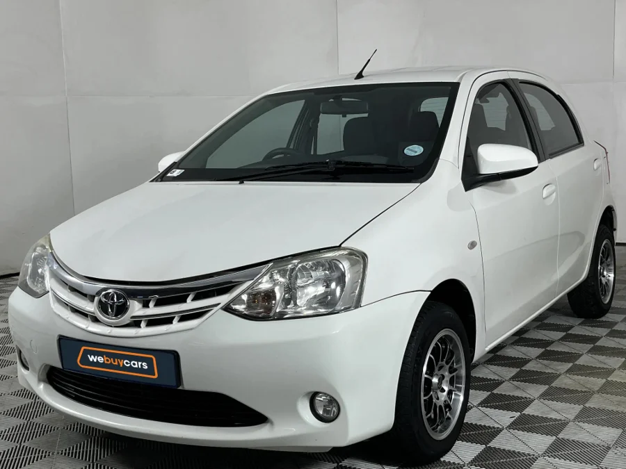 Used 2014 Toyota Etios hatch 1.5 Sprint - WeBuyCars The Dome Used 2014 Toyota Etios hatch 1.5 Sprint - WeBuyCars The Dome