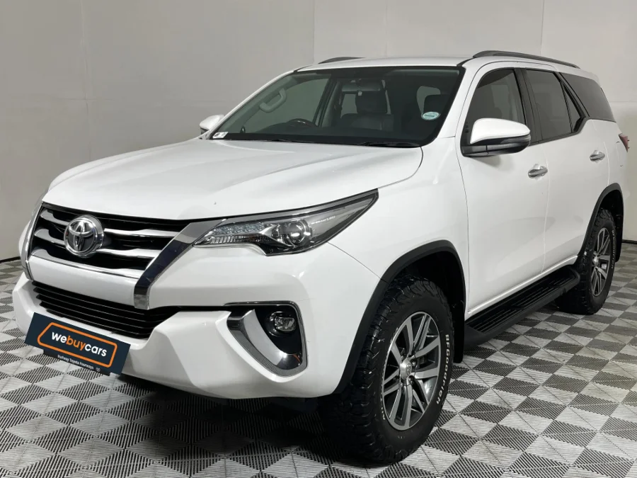 Used 2020 Toyota Fortuner 2.8GD-6 4x4 auto - WeBuyCars The Dome Used 2020 Toyota Fortuner 2.8GD-6 4x4 auto - WeBuyCars The Dome