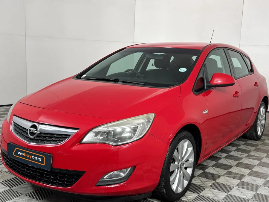 Used 2012 Opel Astra hatch 1.6 Essentia - WeBuyCars Polokwane Used 2012 Opel Astra hatch 1.6 Essentia - WeBuyCars Polokwane