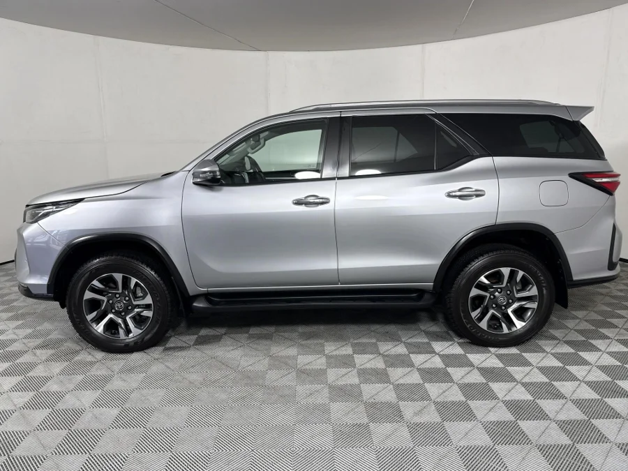 Used 2024 Toyota Fortuner 2.4GD-6 4x4 - WeBuyCars The Dome Used 2024 Toyota Fortuner 2.4GD-6 4x4 - WeBuyCars The Dome