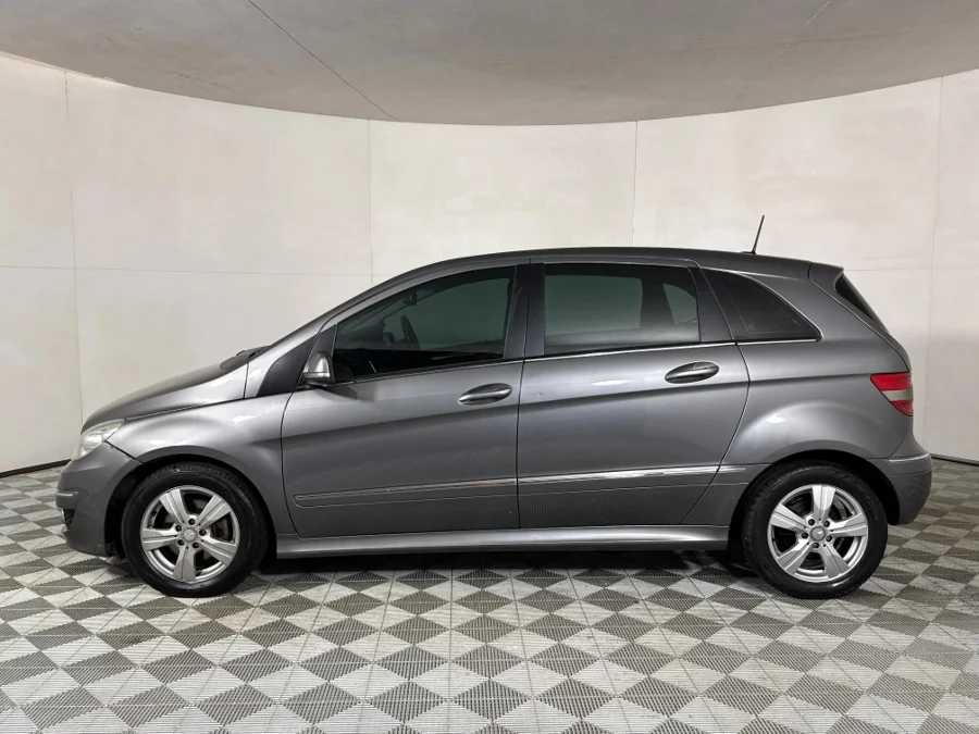 Used 2011 Mercedes-Benz B-Class B200CDI Sports auto - WeBuyCars JHB South Used 2011 Mercedes-Benz B-Class B200CDI Sports auto - WeBuyCars JHB South