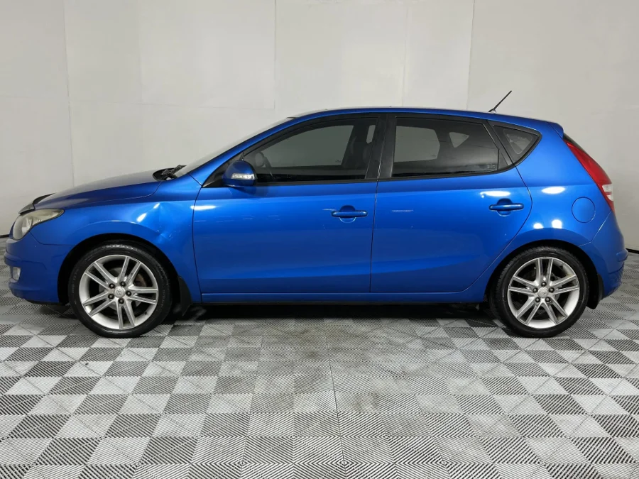Used 2011 Hyundai i30 2.0 GLS - WeBuyCars The Dome Used 2011 Hyundai i30 2.0 GLS - WeBuyCars The Dome
