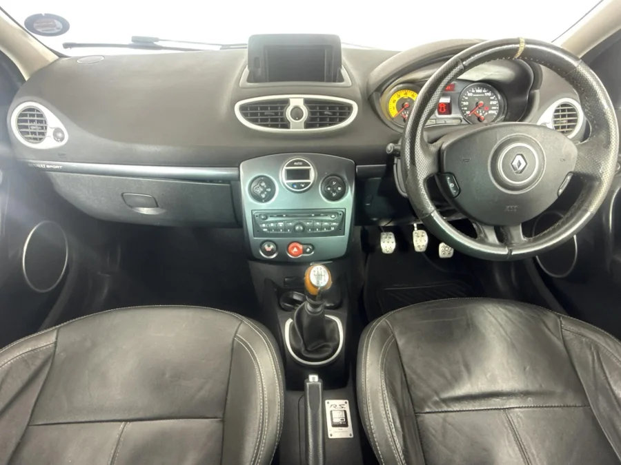 Used 2010 Renault Clio RS 20th Anniversary Edition - WeBuyCars Montana Used 2010 Renault Clio RS 20th Anniversary Edition - WeBuyCars Montana