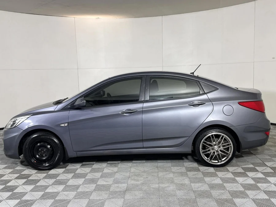 Used 2016 Hyundai Accent sedan 1.6 Motion - WeBuyCars Midstream Used 2016 Hyundai Accent sedan 1.6 Motion - WeBuyCars Midstream