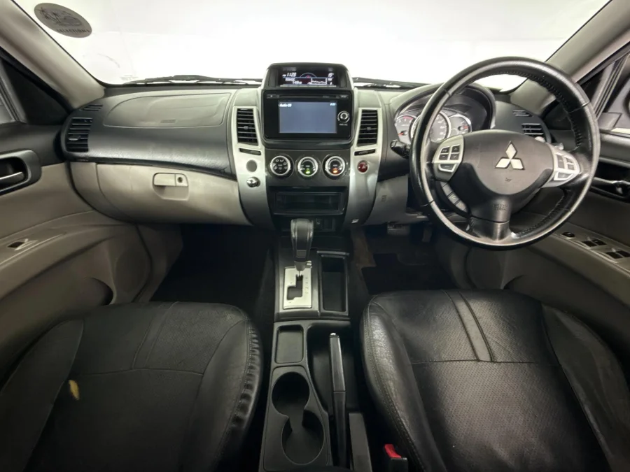 Used 2013 Mitsubishi Pajero Sport 2.5DI-D auto - WeBuyCars Riverhorse Used 2013 Mitsubishi Pajero Sport 2.5DI-D auto - WeBuyCars Riverhorse